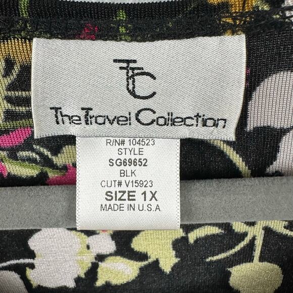 The Travel Collection Button Down Stretch Cardigan 1X Dark Floral Liquid Knit - Picture 4 of 10